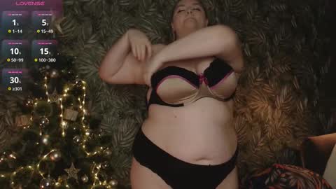 Snapshot of moisofi chatting on 19, 12, 2025 moisofi online show from 19, 12, 2025