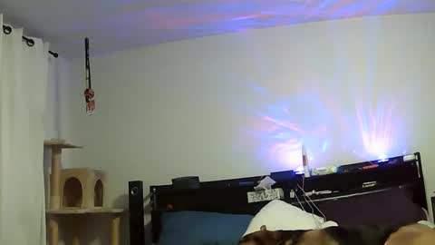 Snapshot of mojoe420 chatting on 12, 11, 2025 mojoe420 online show from 12, 11, 2025