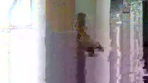Snapshot of mojoflow39 chatting on 27, 5, 2026 Fr online show from 27, 5, 2026