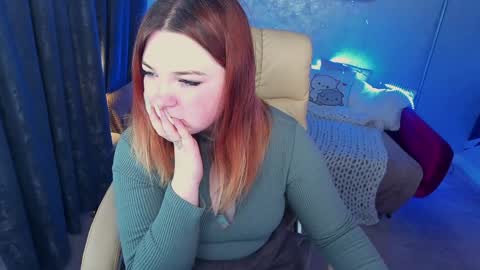 Snapshot of molinmoon chatting on 12, 1, 2025 Rosa online show from 12, 1, 2025