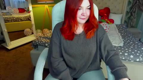 Snapshot of molinmoon chatting on 18, 2, 2025 Rosa online show from 18, 2, 2025
