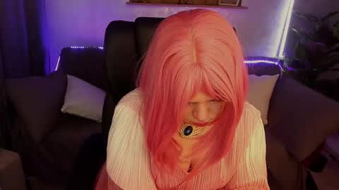 Snapshot of molinmoon chatting on 1, 3, 2025 Rosa online show from 1, 3, 2025