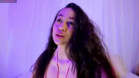 Snapshot of moll1e_ chatting on 23, 7, 2026 M o L l i E online show from 23, 7, 2026