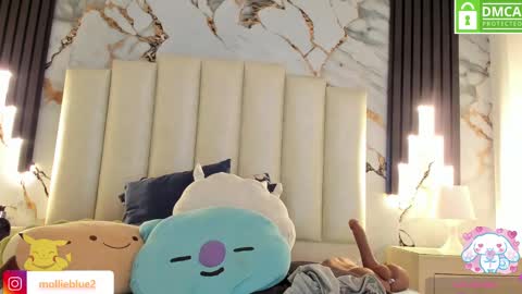 Snapshot of molliebue1 chatting on 9, 2, 2025 Hey Guys Im Mollie online show from 9, 2, 2025