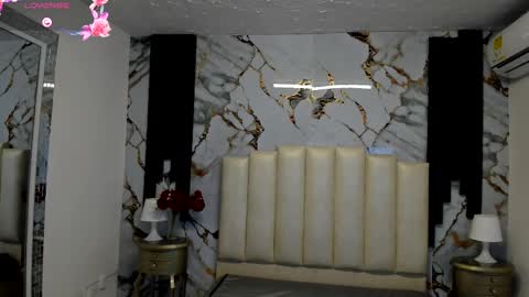 Snapshot of molliebue1 chatting on 2, 10, 2025 Hey Guys Im Mollie online show from 2, 10, 2025