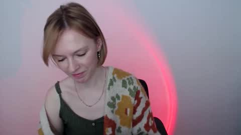 mollilove online show from 16, 5, 2026