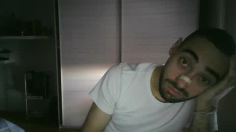 Snapshot of mollo20 chatting on 19, 10, 2025 mollo20 online show from 19, 10, 2025
