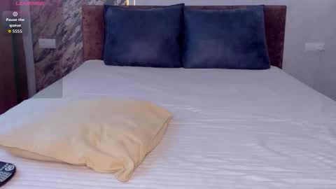 Molly online show from 2, 2, 2026