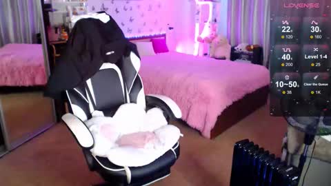 Snapshot of molly_barbie chatting on 13, 9, 2025 Molly Prvt is open online show from 13, 9, 2025