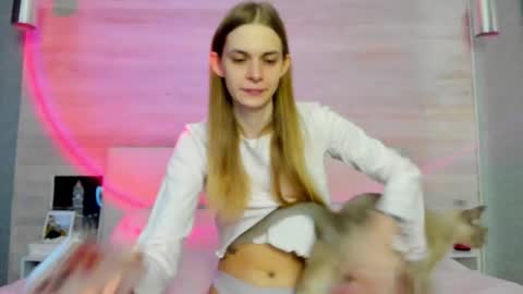 Molly Hunt online show from 12, 1, 2026