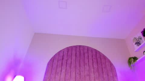 Molly Jackson online show from 12, 2, 2025