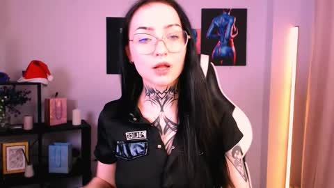 Snapshot of molly_kisss chatting on 7, 1, 2026 molly_kisss online show from 7, 1, 2026