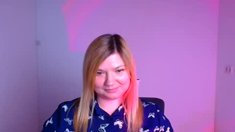 Snapshot of molly_moree chatting on 7, 2, 2025 Molly online show from 7, 2, 2025