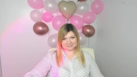 Snapshot of molly_moree chatting on 20, 2, 2025 Molly online show from 20, 2, 2025