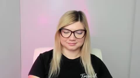 Molly online show from 13, 9, 2025