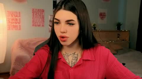 Molly online show from 25, 4, 2026