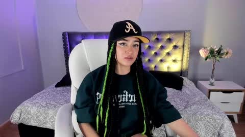 Snapshot of molly_rose_1 chatting on 29, 12, 2024 Molly online show from 29, 12, 2024