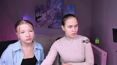 Snapshot of molly_xxx3 chatting on 5, 10, 2025 molly_xxx3 online show from 5, 10, 2025