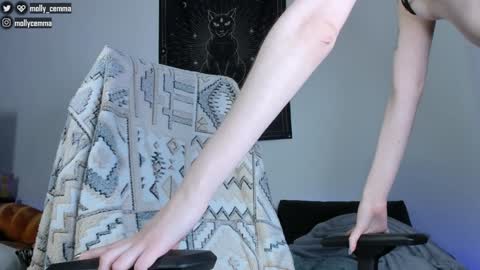 Snapshot of mollycemma chatting on 12, 1, 2025 Molly online show from 12, 1, 2025