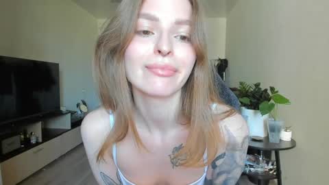 Snapshot of mollydangerous chatting on 23, 5, 2026 Taisha online show from 23, 5, 2026