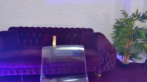 Julia online show from 12, 2, 2026