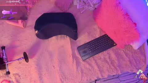 New girl Emily Valentina  Michelle online show from 16, 11, 2025