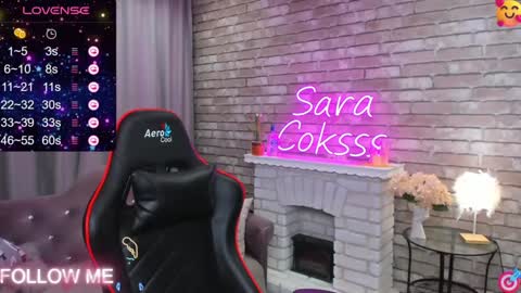 hi im Molly heregreat boobs big heart  warm pussy  online show from 16, 1, 2025