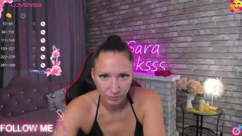 hi im Molly heregreat boobs big heart  warm pussy  online show from 30, 9, 2025