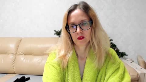 AngelMomm online show from 17, 1, 2025