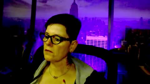 MollySun Nina Randmann online show from 4, 12, 2025