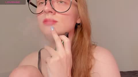 mollytucker online show from 26, 7, 2026