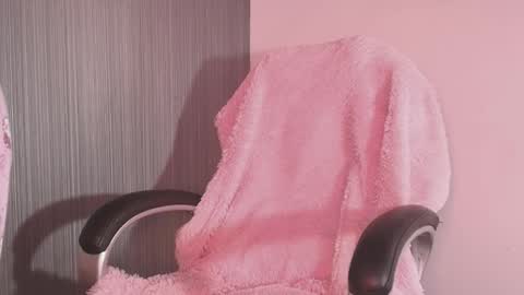 Snapshot of mollyycrystal chatting on 3, 10, 2025 mollyycrystal online show from 3, 10, 2025