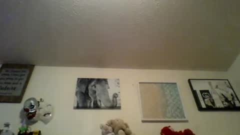 Snapshot of mommabearanpoppabear850 chatting on 10, 9, 2025 mommabearanpoppabear850 online show from 10, 9, 2025