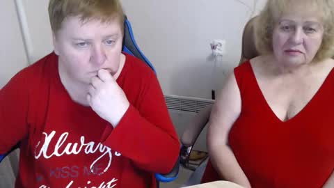 Snapshot of mommy99x chatting on 1, 12, 2025 Mommy99X online show from 1, 12, 2025