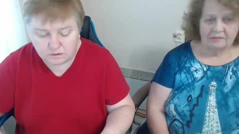 Snapshot of mommy99x chatting on 6, 1, 2026 Mommy99X online show from 6, 1, 2026