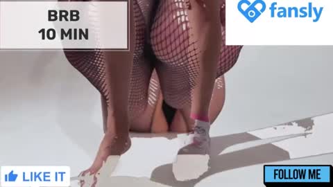 Snapshot of mommy_cum chatting on 3, 3, 2025 Mommy online show from 3, 3, 2025