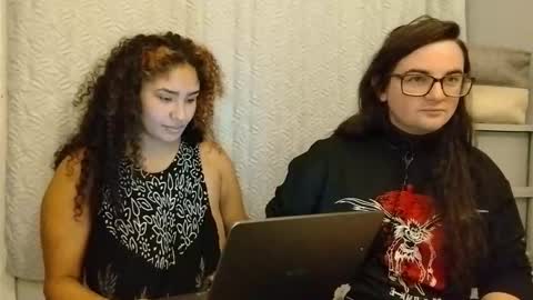 Mommy Bubbles online show from 24, 2, 2025