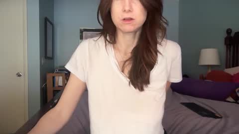 Snapshot of mommygoddessl chatting on 1, 10, 2025 Goddess L online show from 1, 10, 2025