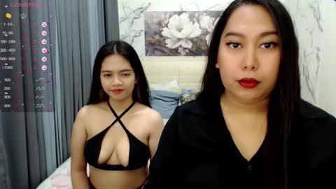 Hot Mommy Nathalie online show from 23, 9, 2025