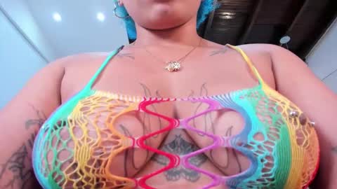 Momo  online show from 3, 12, 2025