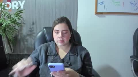 Mona online show from 21, 9, 2025