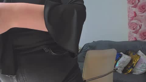 Monica online show from 26, 2, 2025