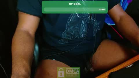 Snapshot of moneyshotxxx90 chatting on 8, 12, 2024 MoneyshotXXX online show from 8, 12, 2024