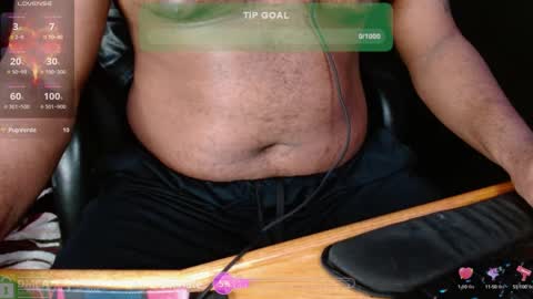 Snapshot of moneyshotxxx90 chatting on 7, 1, 2025 MoneyshotXXX online show from 7, 1, 2025