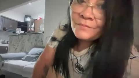 monic2708 online show from 30, 4, 2026