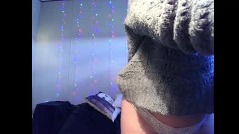 Snapshot of monica_lily chatting on 13, 2, 2025 Monica online show from 13, 2, 2025