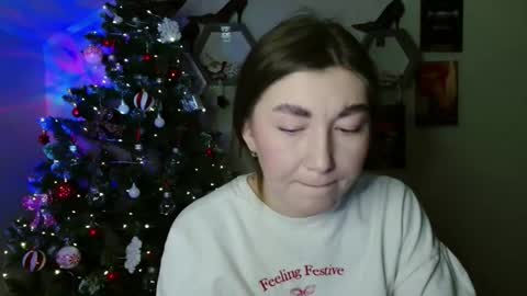 sweet girl and shine body online show from 24, 11, 2025