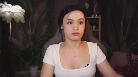 monica online show from 15, 5, 2026