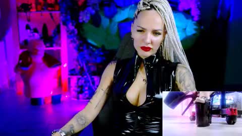 Monika online show from 23, 11, 2025