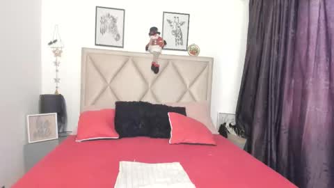 Mony online show from 5, 12, 2025